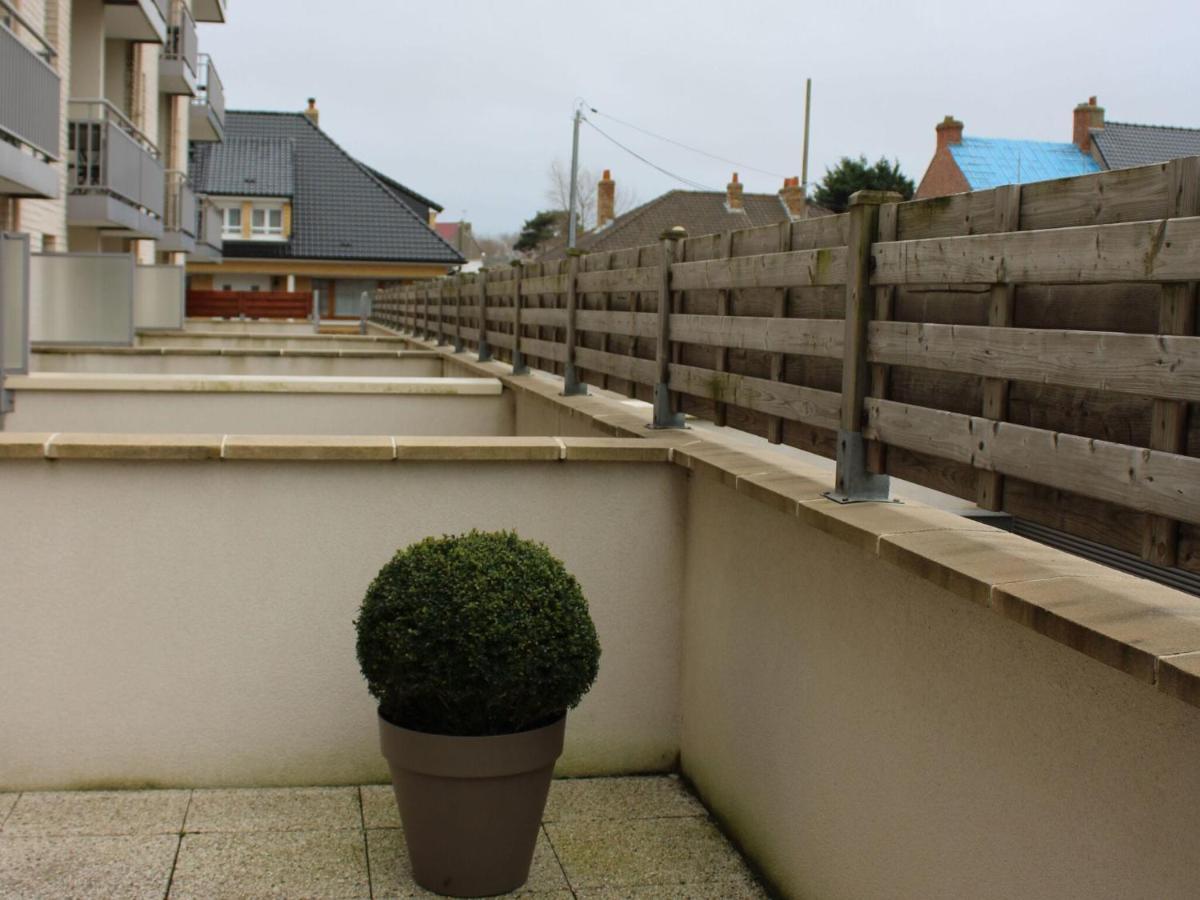 Nice Apartment With Terrace Near The Sea ブレ・デューン エクステリア 写真